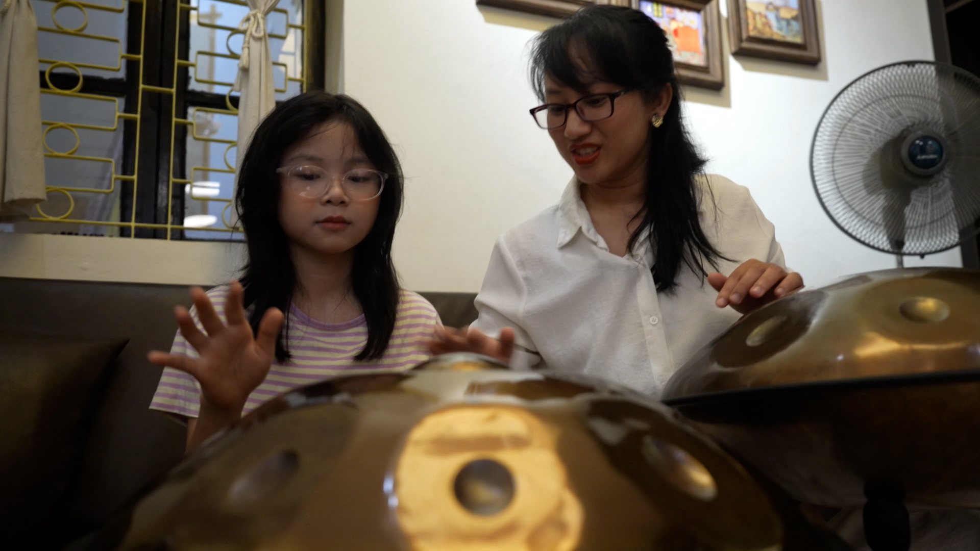 Chữa lành với trống handpan | Nhịp sống Hà Nội | 28/06/2025