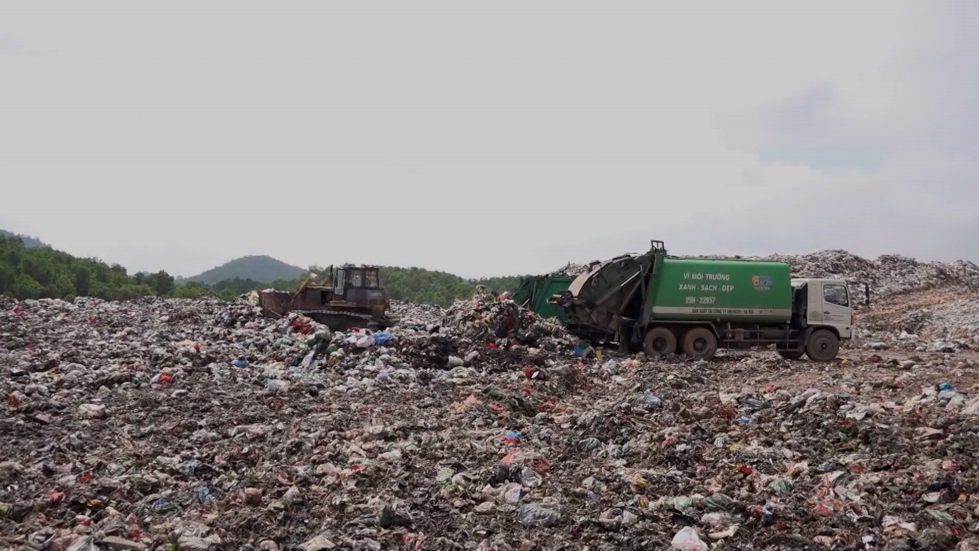 'Công nghệ xanh' trong xử lý rác hữu cơ | Chuyển đổi xanh | 28/06/2025