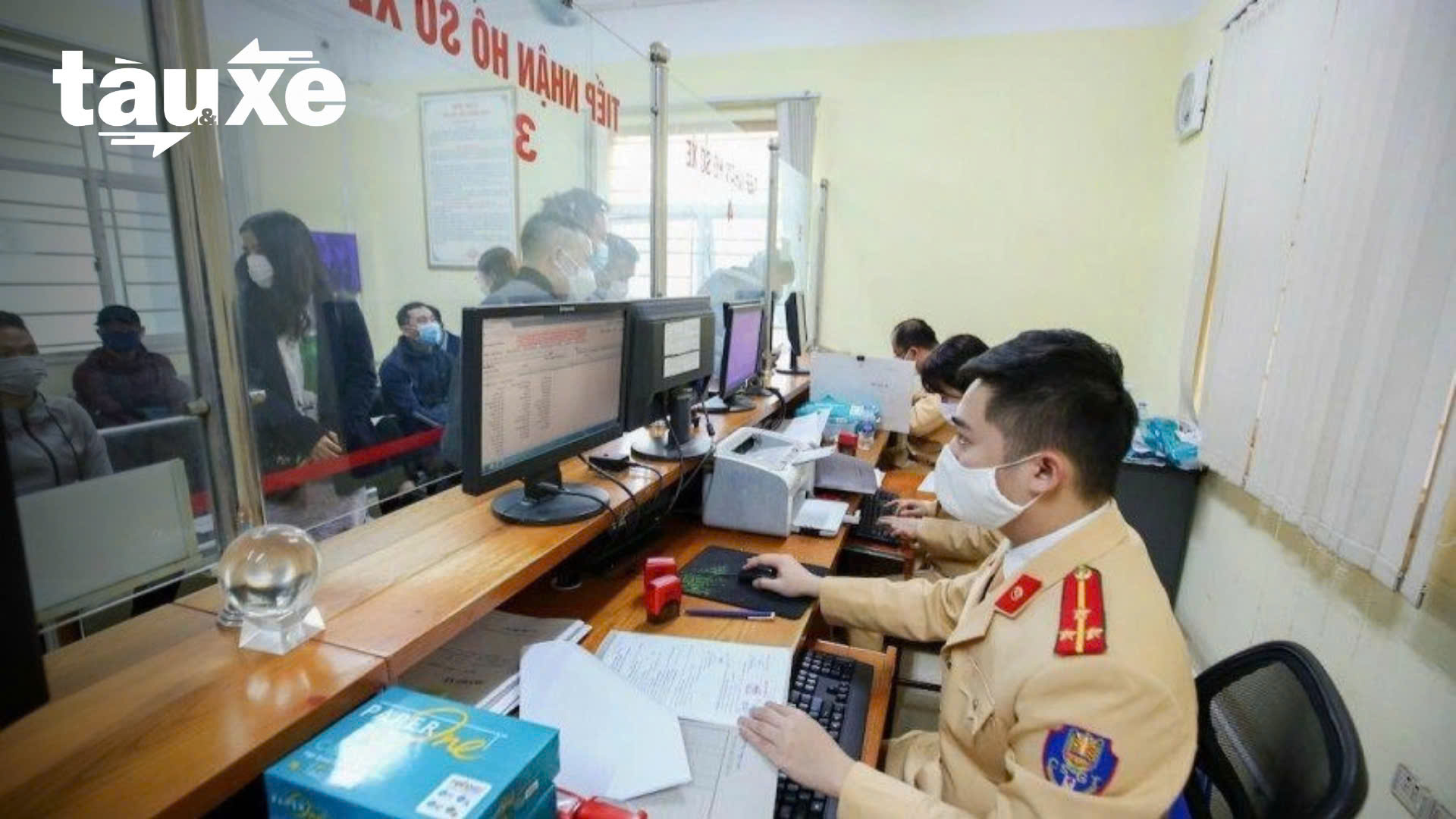 Các địa điểm đăng ký xe tại Hà Nội từ ngày 1/7 | Bản tin Tàu và Xe | 01/07/2025