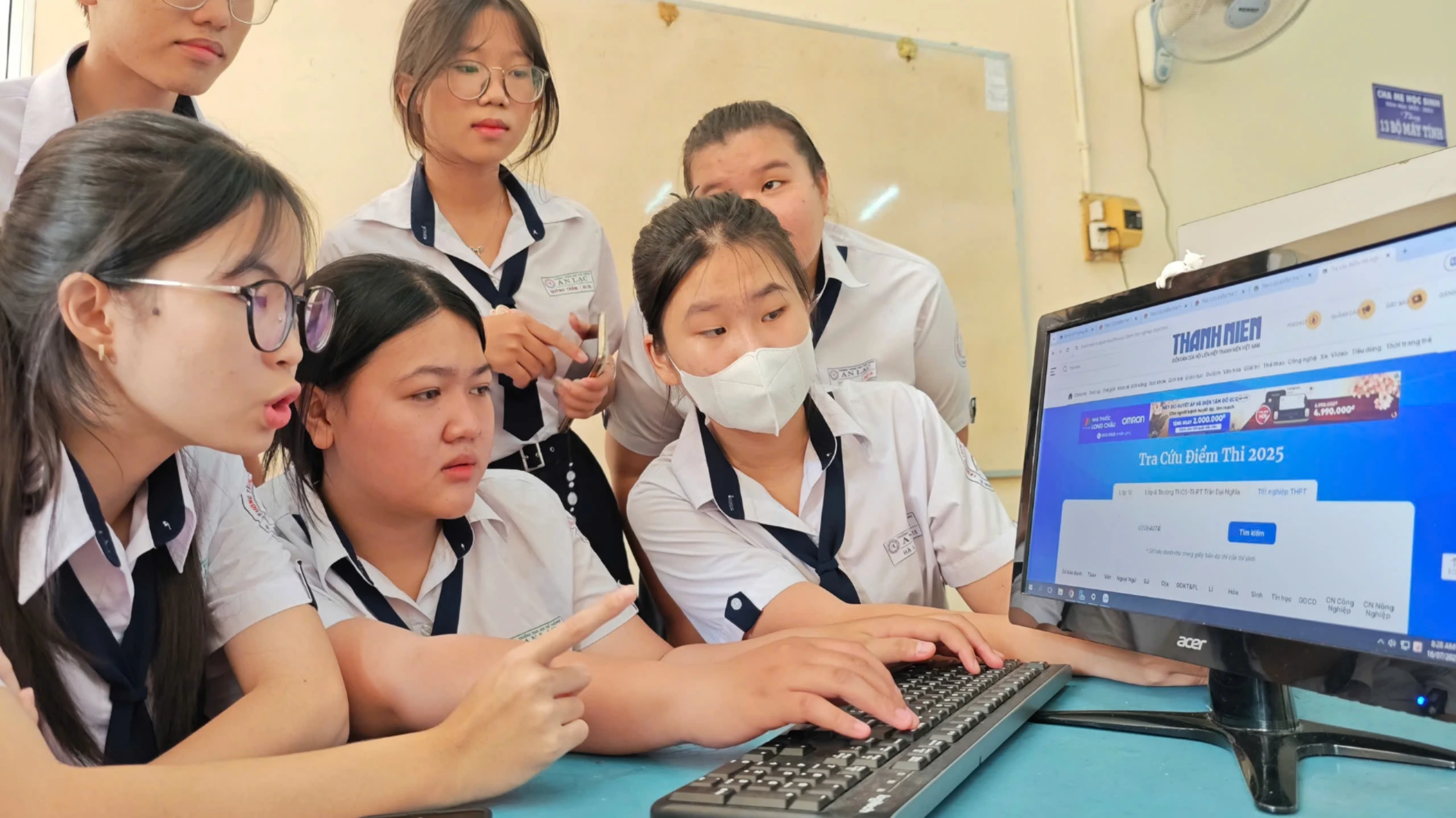 Đánh giá về phổ điểm thi tốt nghiệp THPT