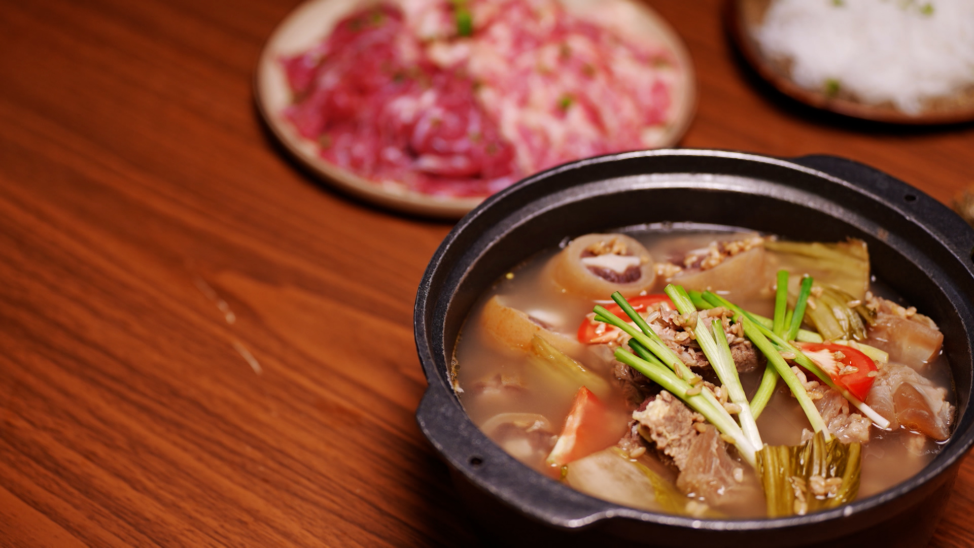 Bò om dưa chua bỗng | Món ngon ở Hà Thành | 06/07/2025