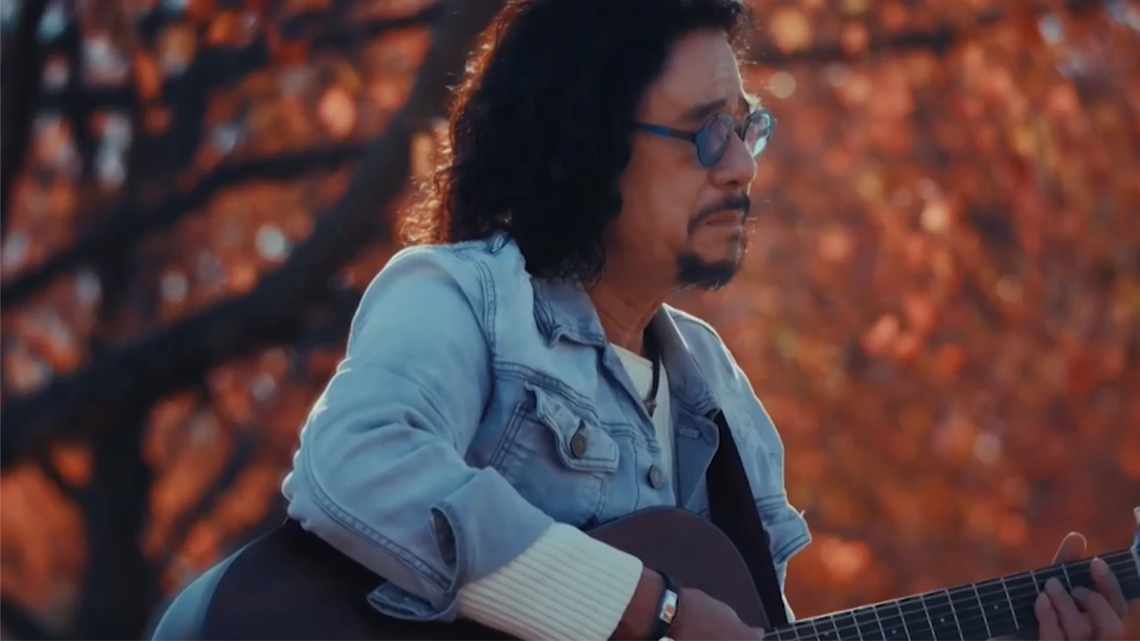 Nghệ sĩ Khắc Triệu lần đầu ra mắt MV cá nhân