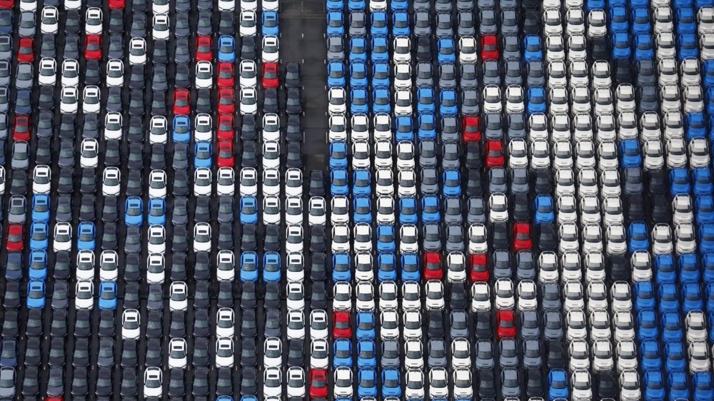 Nhật Bản lập kỷ lục 'nhập khẩu ngược' ô tô