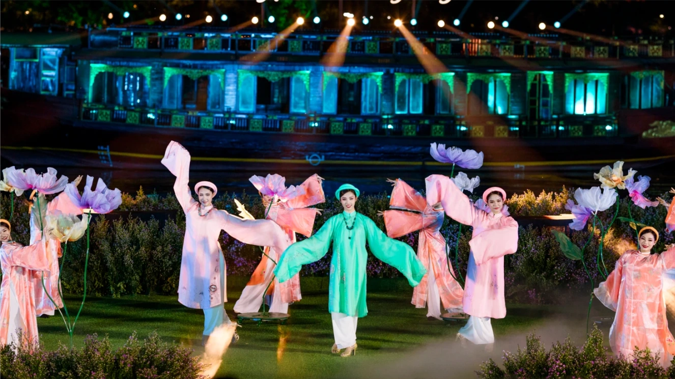 Chọn 24/11 là Ngày Văn hóa Việt Nam, người lao động được nghỉ lễ