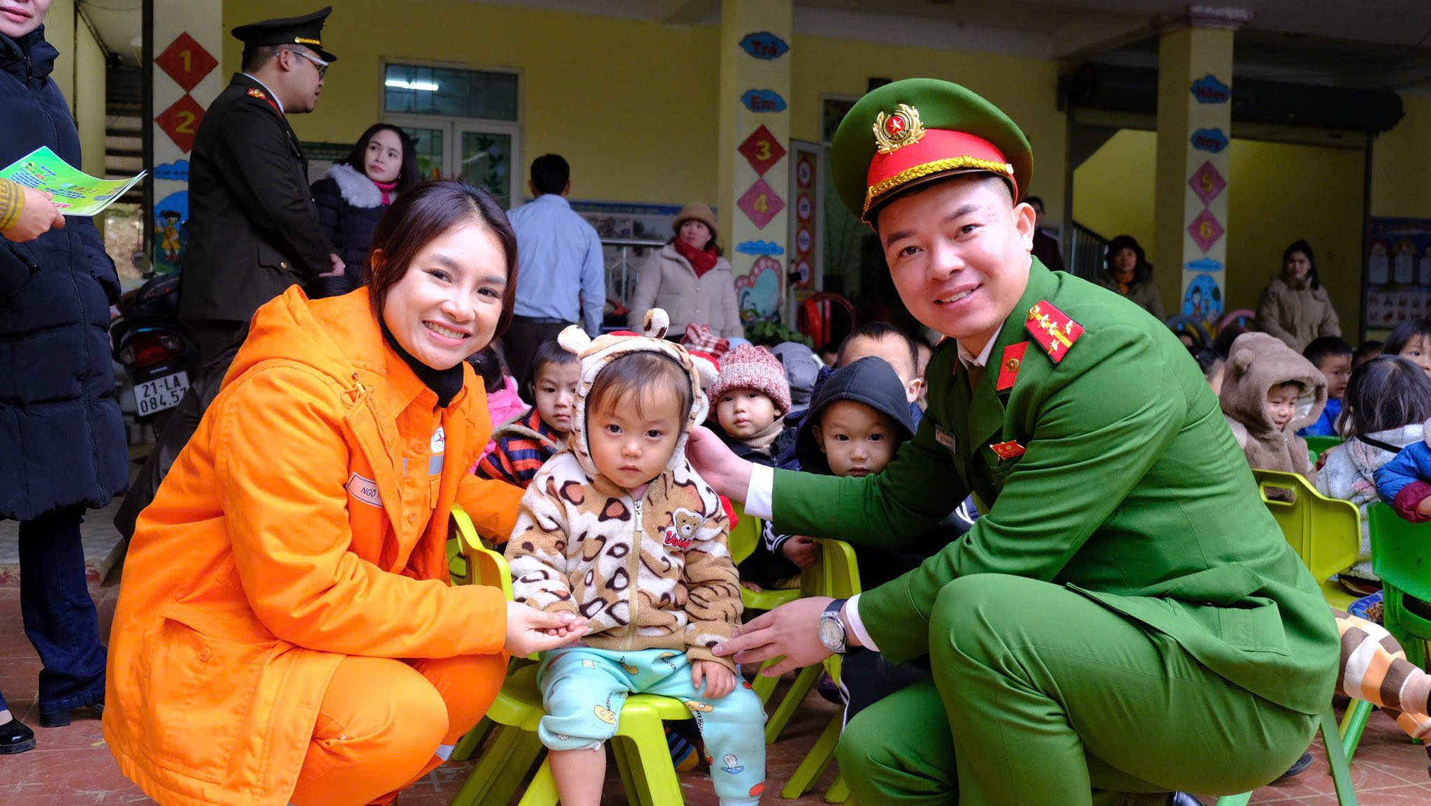 Công an Thủ đô gieo niềm tin, thắp sáng vùng cao