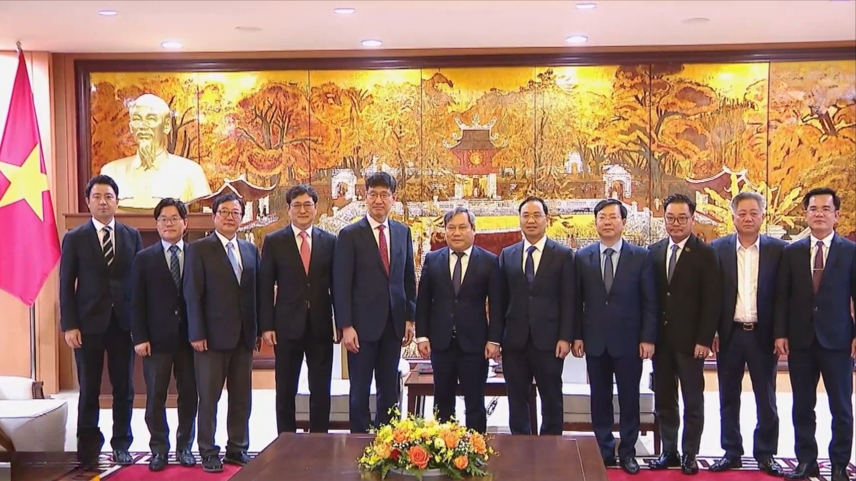 Hà Nội tạo điều kiện cho Tập đoàn Samsung Việt Nam mở rộng hoạt động hợp tác