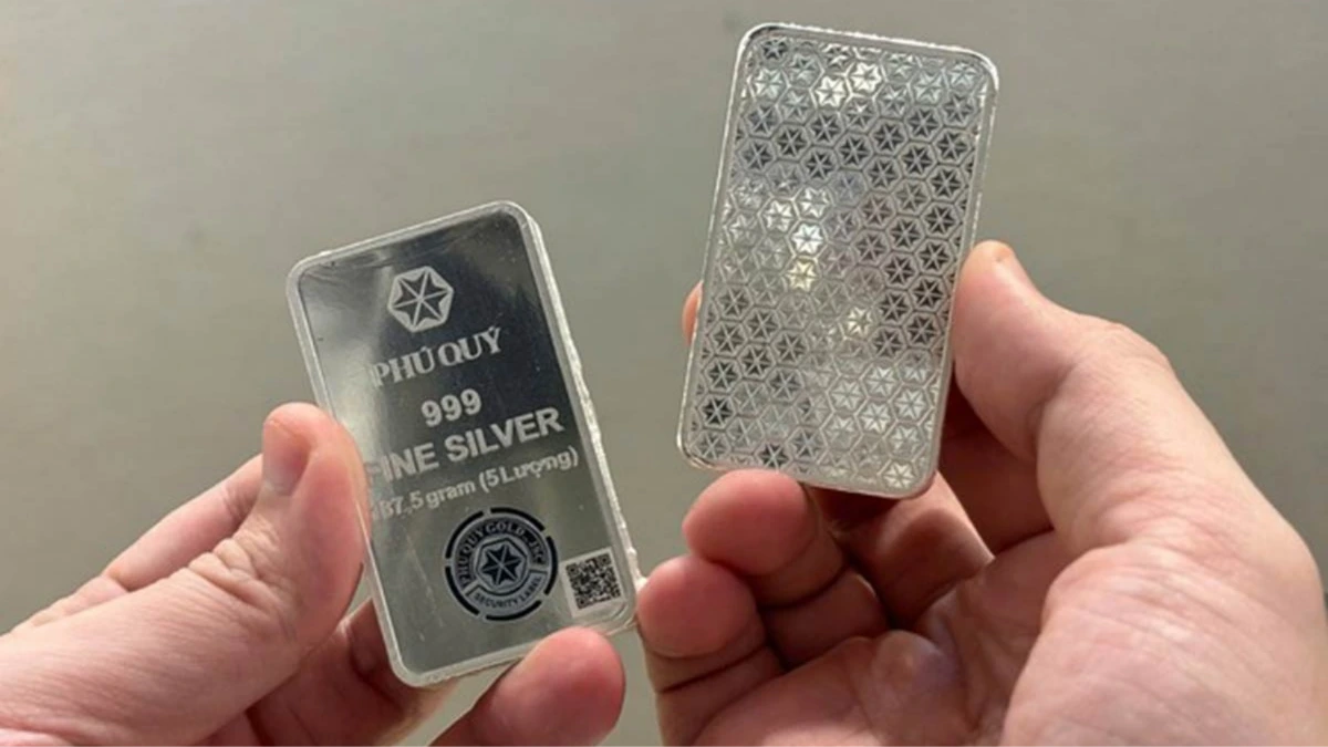 Giá bạc trong nước tăng vọt 1,6 triệu đồng/kg
