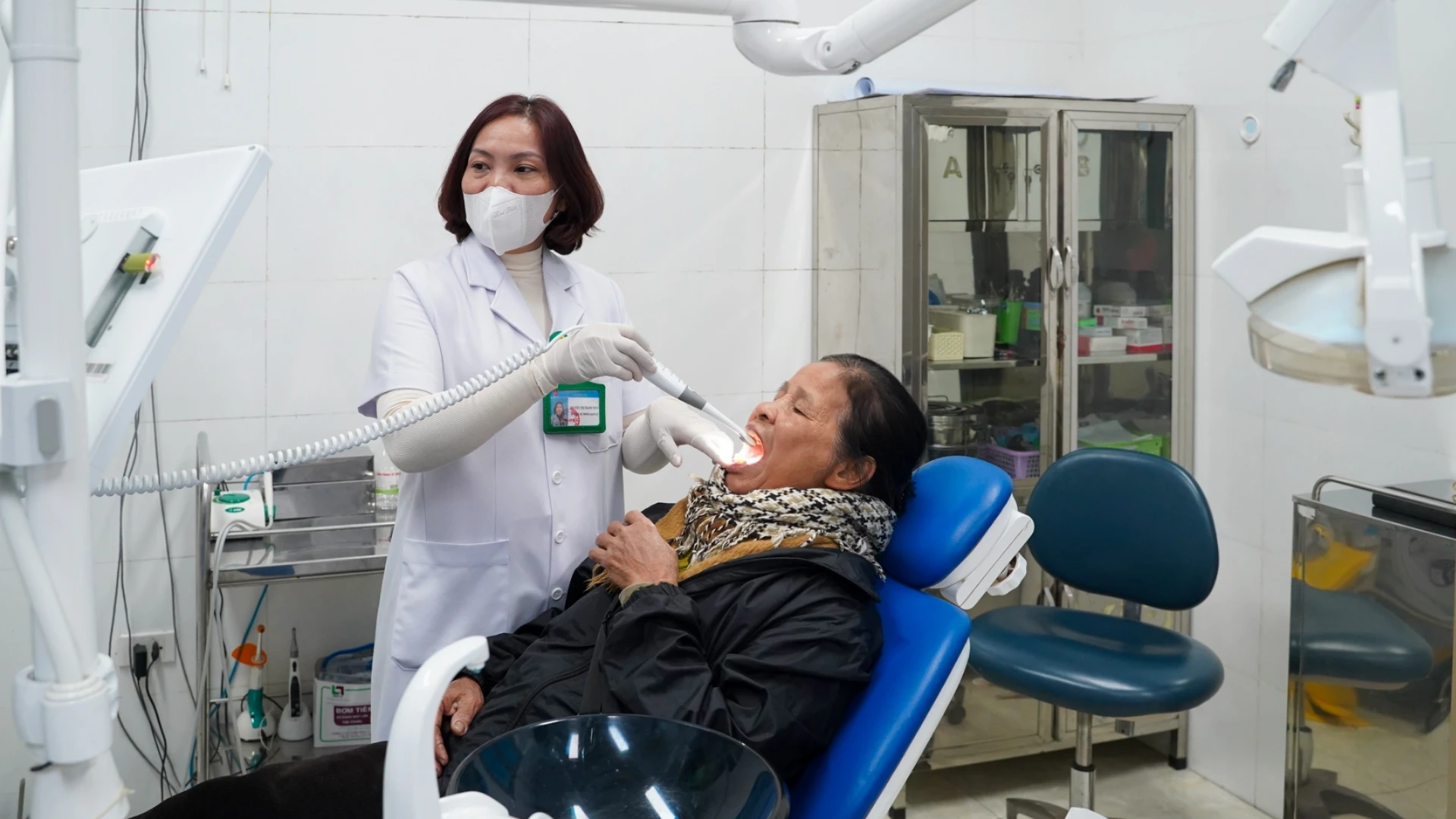 Khám bác sĩ tuyến trên ngay tại trạm y tế