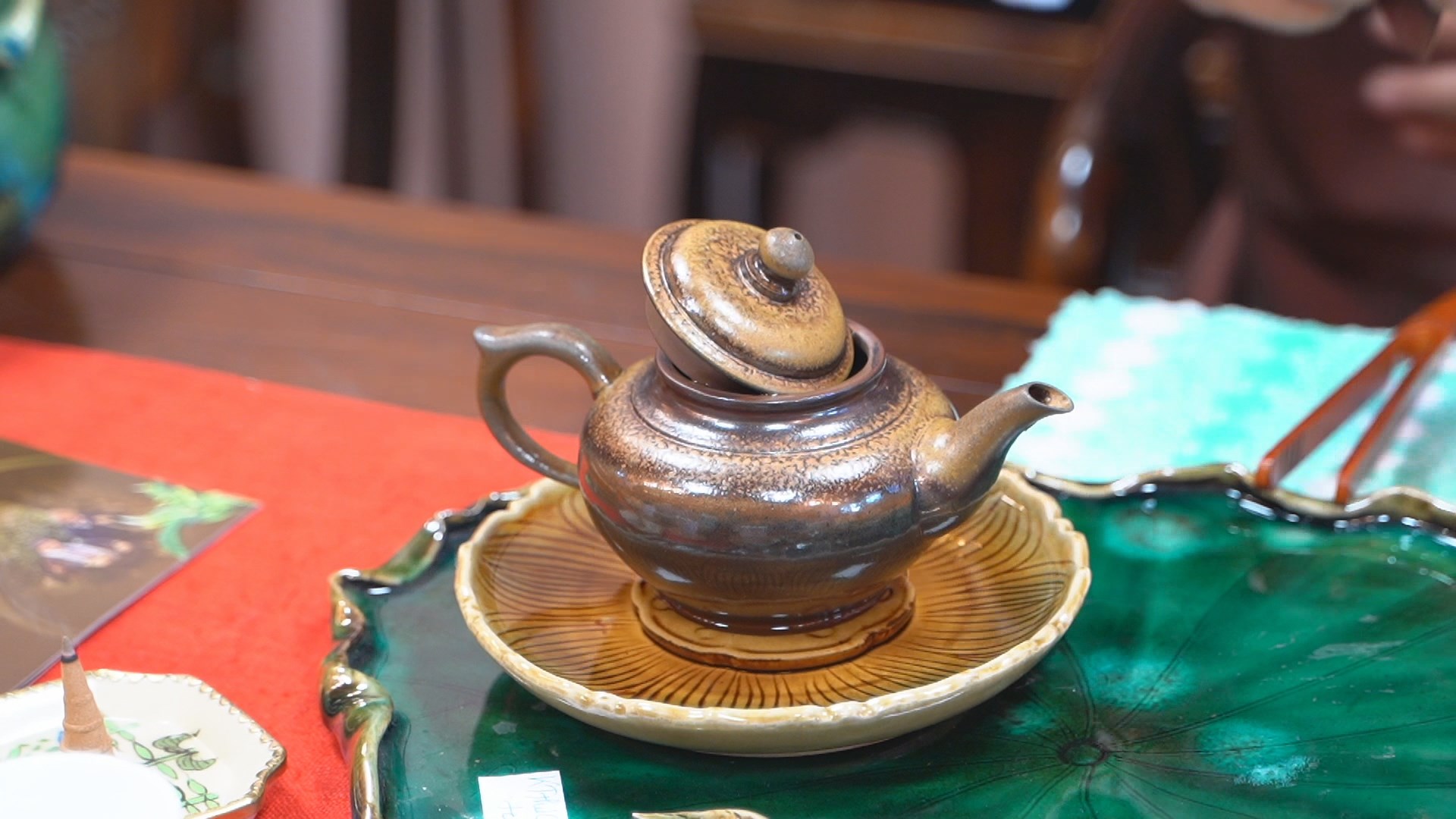 Độc đáo không gian trà đạo và gốm Việt