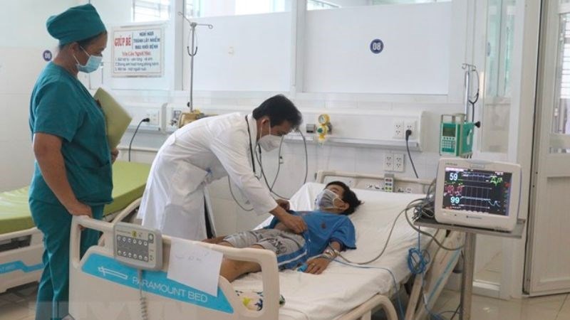 Nguy cơ bệnh tay chân miệng, sốt xuất huyết gia tăng