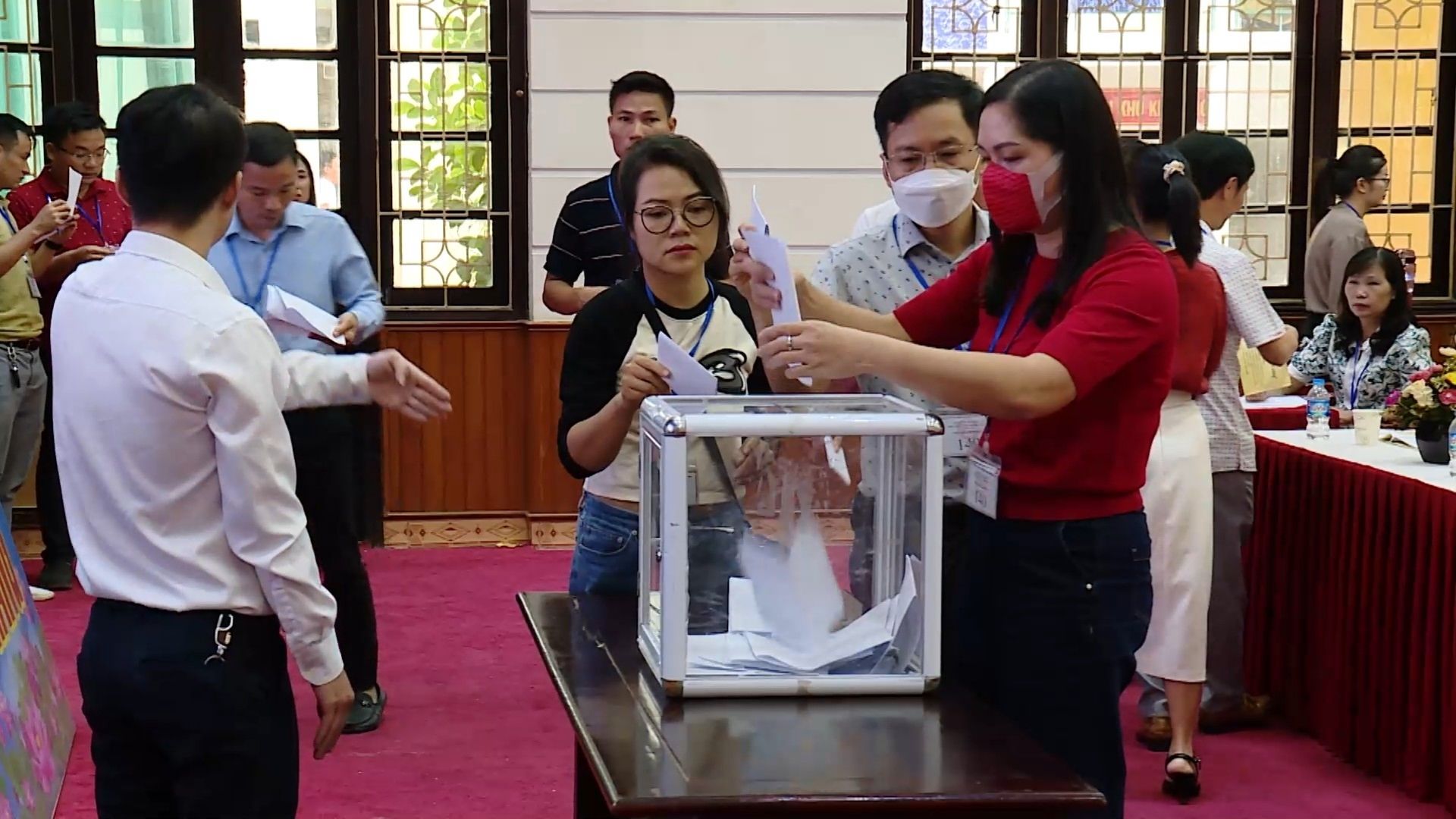 Cấm đấu giá tối đa 5 năm để ngăn chặn bỏ cọc