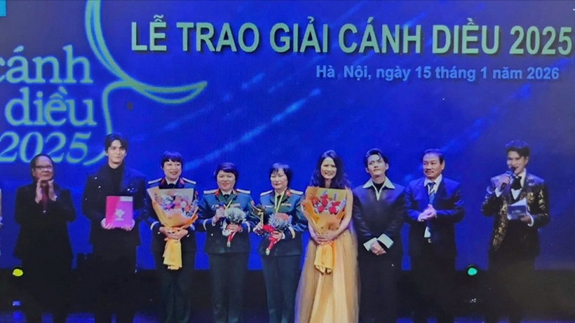'Mưa đỏ' đại thắng tại Cánh diều 2025
