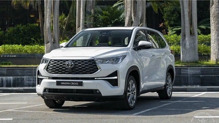 Doanh số xe hybrid tại Việt Nam năm 2025 vượt 15.000 xe