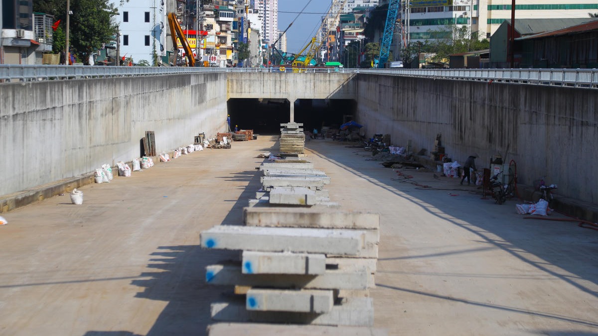 Hầm chui nút giao Giải Phóng - Kim Đồng thông xe vào 10/2