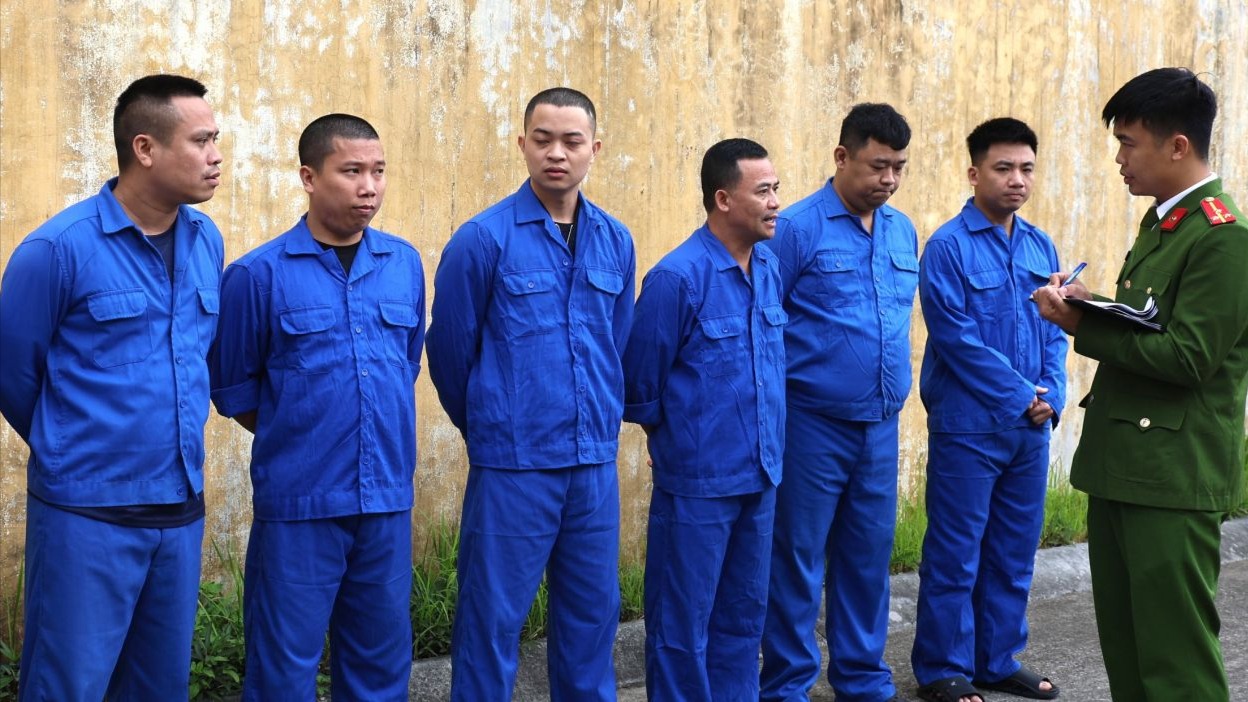 Triệt phá đường dây cá độ bóng đá 1.200 tỷ đồng 