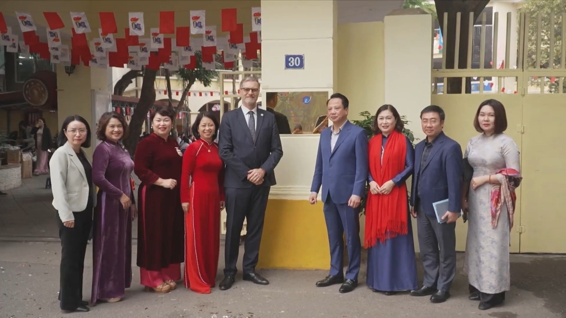 Trường THCS Trưng Nhị dạy tiếng Pháp đạt chuẩn quốc tế