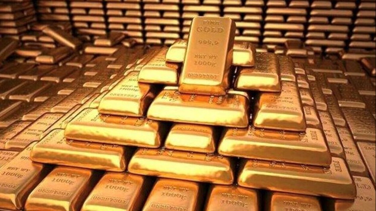 Giá vàng thế giới lần đầu tiên vượt ngưỡng 4.800 USD/ounce