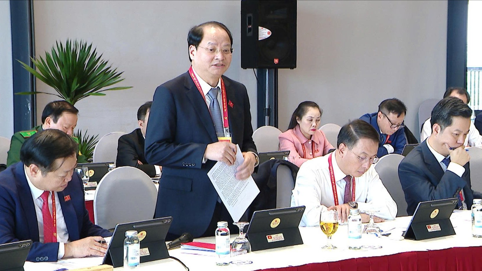 Tập trung trí tuệ, tâm huyết thảo luận văn kiện Đại hội XIV