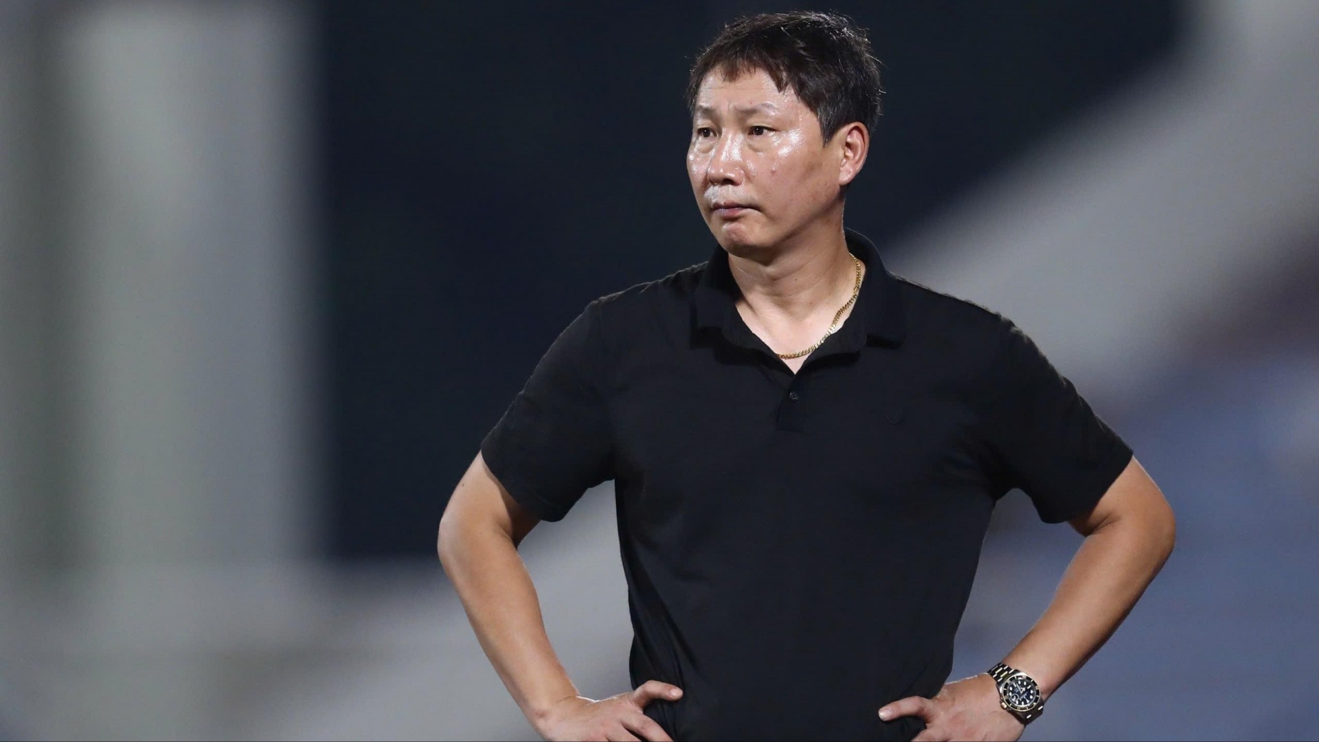 Chuỗi thắng của HLV Kim Sang Sik dừng lại ở số 15