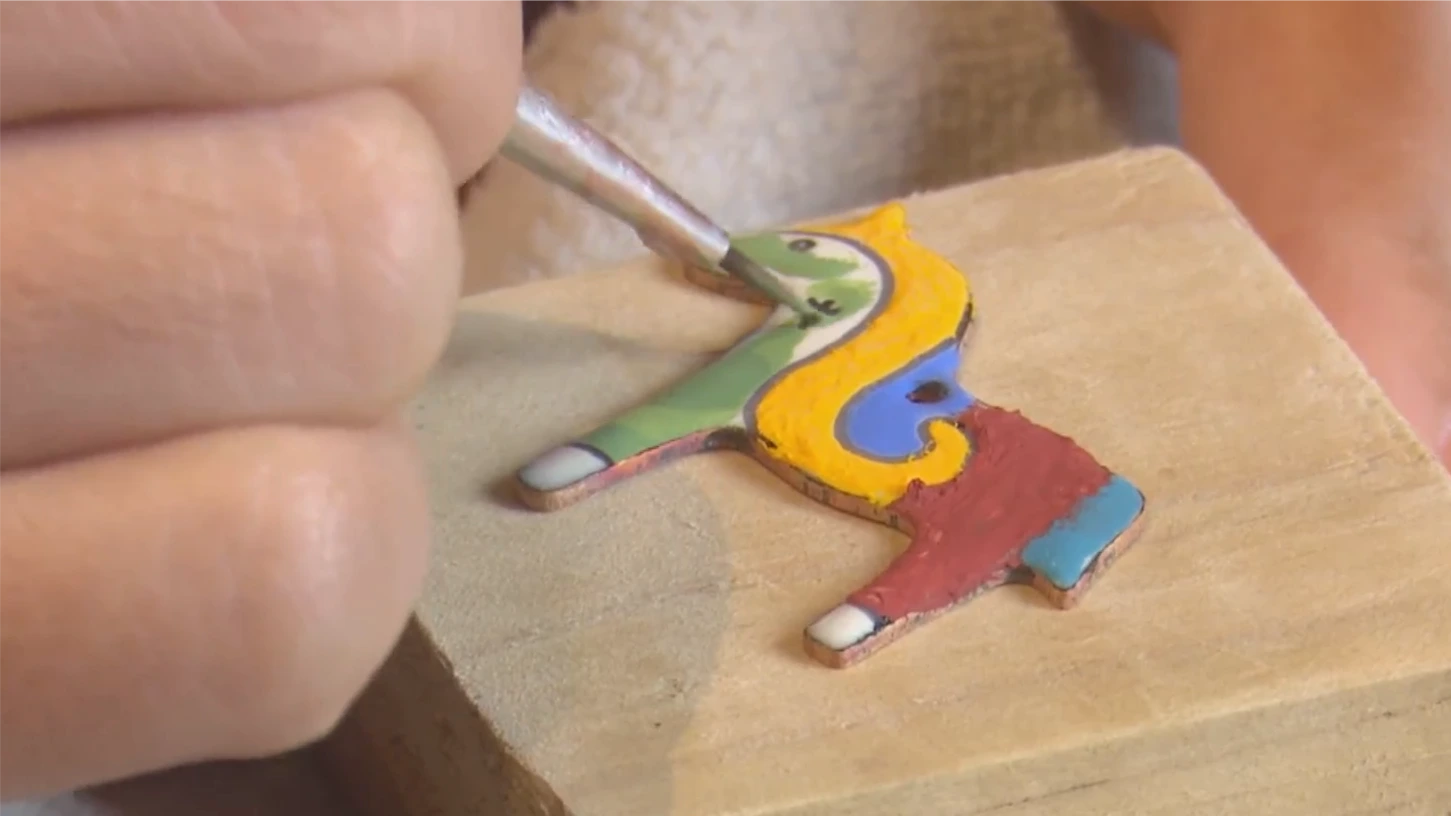 Hồi sinh nghệ thuật pháp lam trong nhịp sống hiện đại