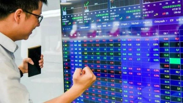 Cổ phiếu doanh nghiệp Nhà nước tăng mạnh sau Nghị quyết 79