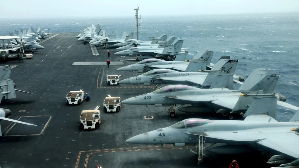 Iran cảnh báo chiến tranh tổng lực nếu bị tập kích