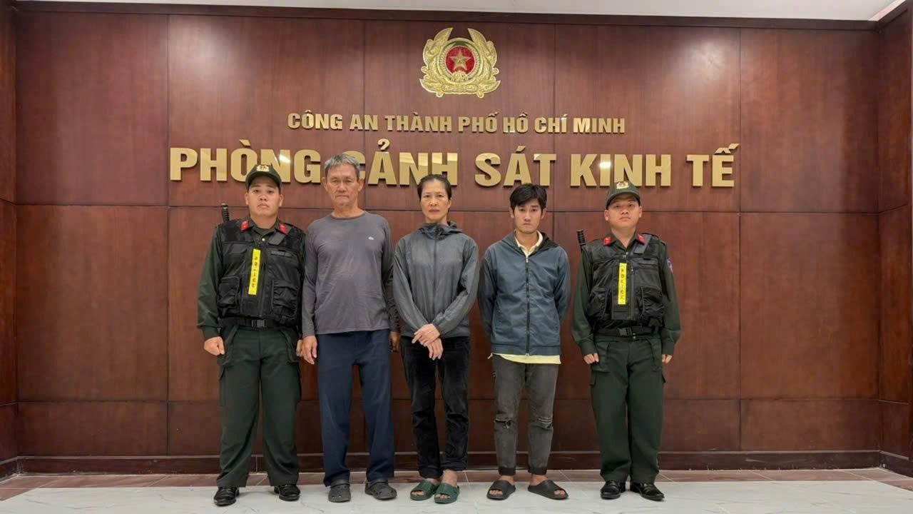 Bắt ba đối tượng sản xuất, buôn bán thuốc đông y giả