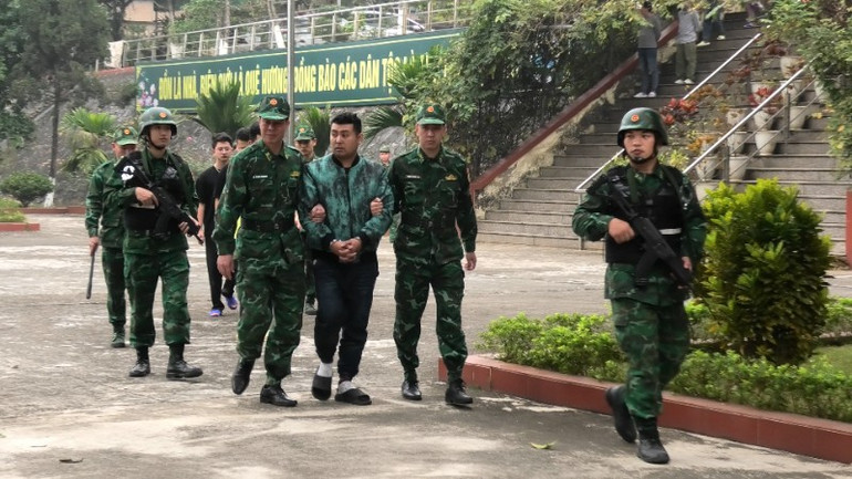 Lào Cai triệt phá đường dây tổ chức xuất, nhập cảnh trái phép