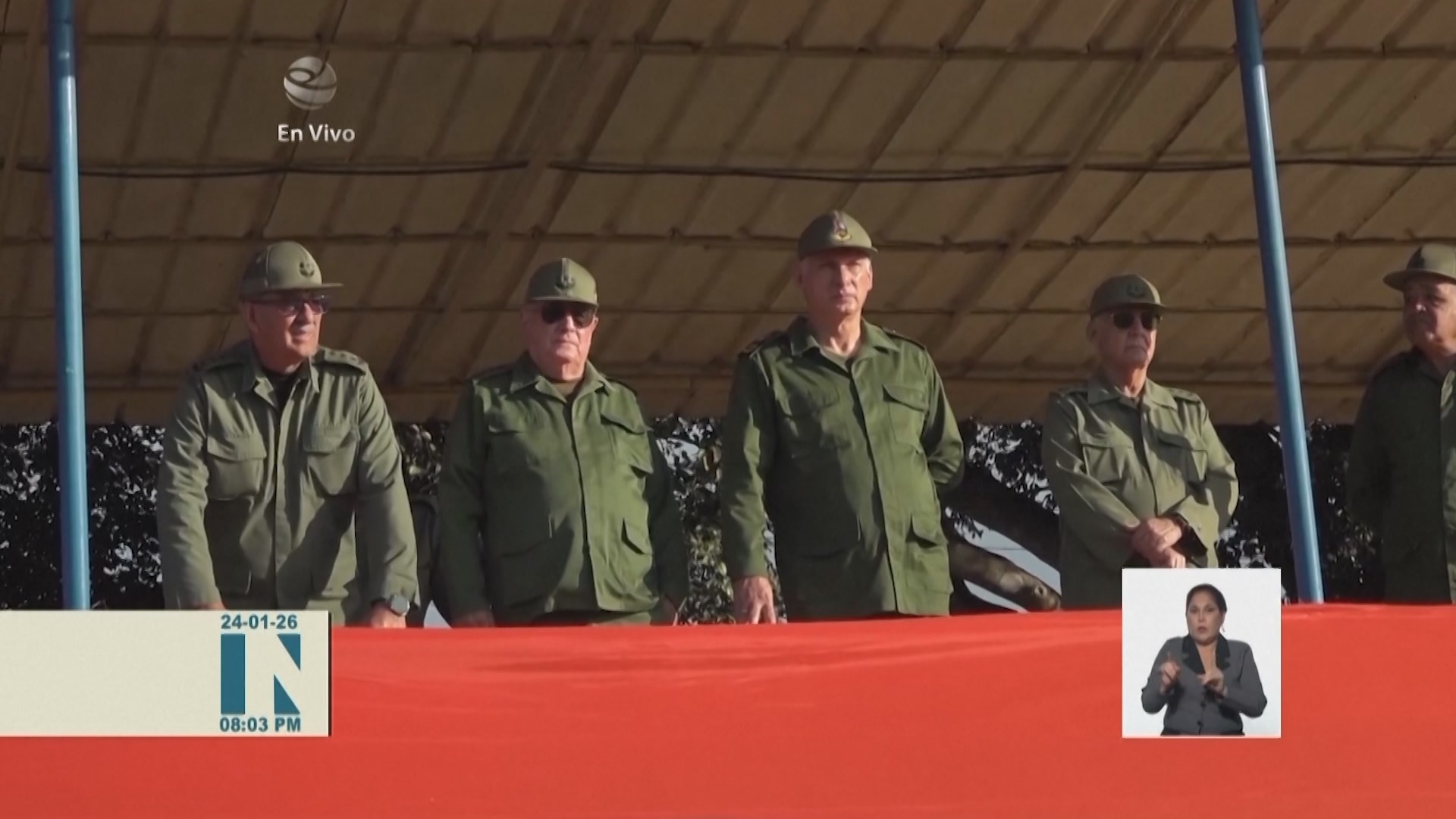 Chủ tịch Cuba giám sát tập trận quân sự