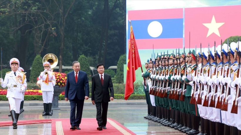 Lễ đón Tổng Bí thư, Chủ tịch nước Lào thăm Việt Nam