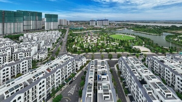 Thị trường bất động sản phân hóa theo khu vực