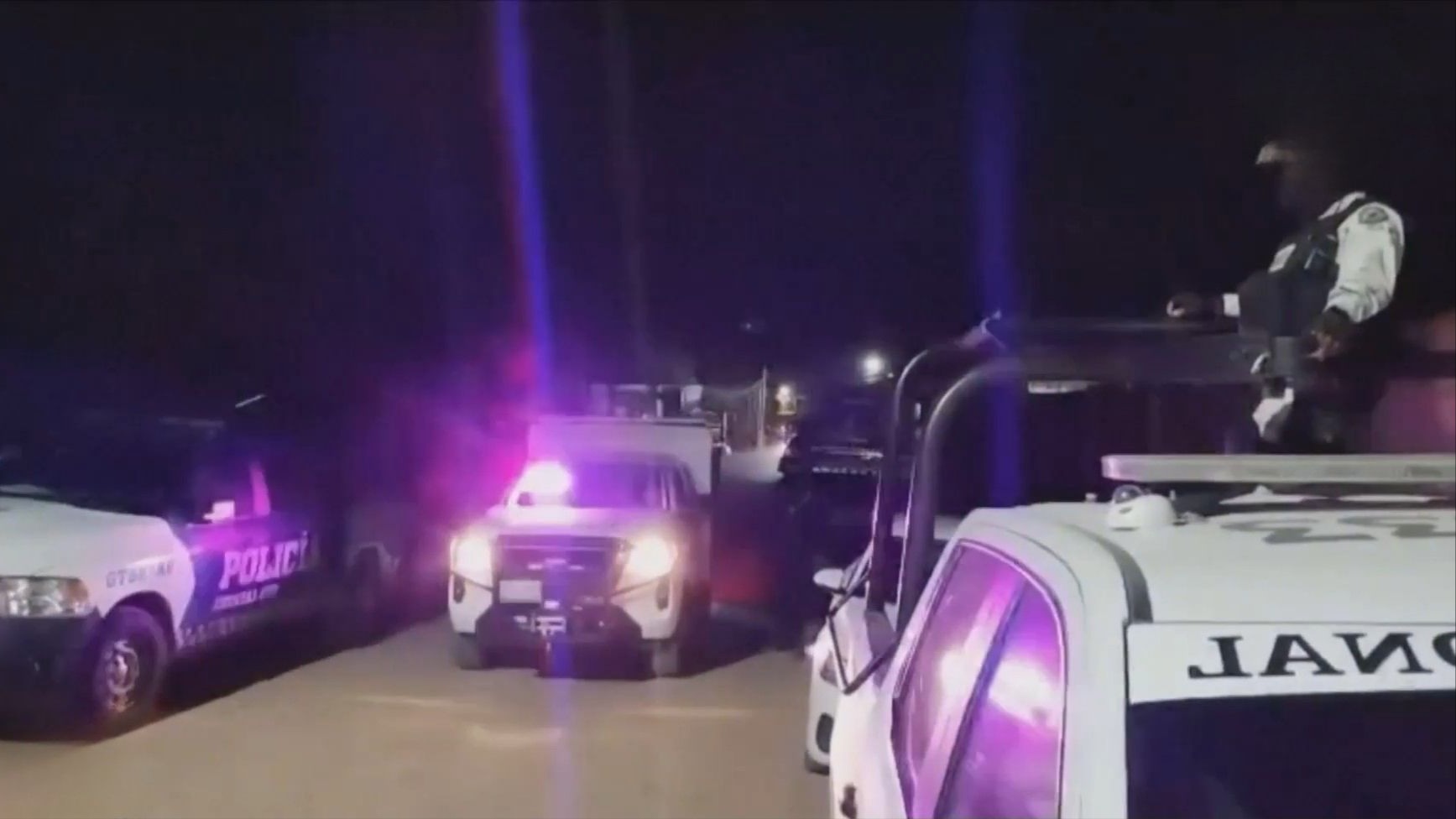 Xả súng tại sân bóng ở Mexico, 11 người thiệt mạng