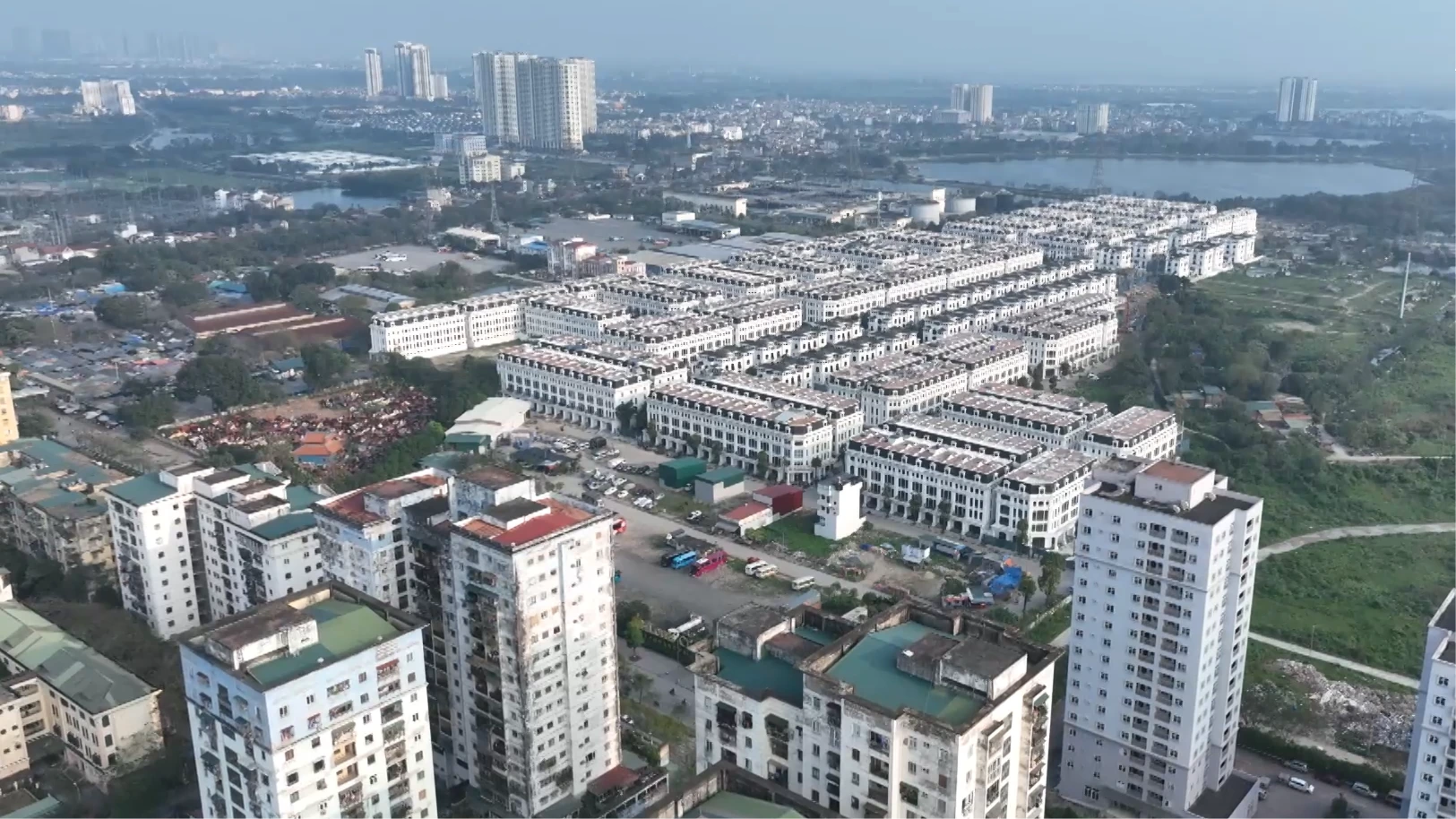 Giảm mật độ dân số trong quy hoạch đô thị