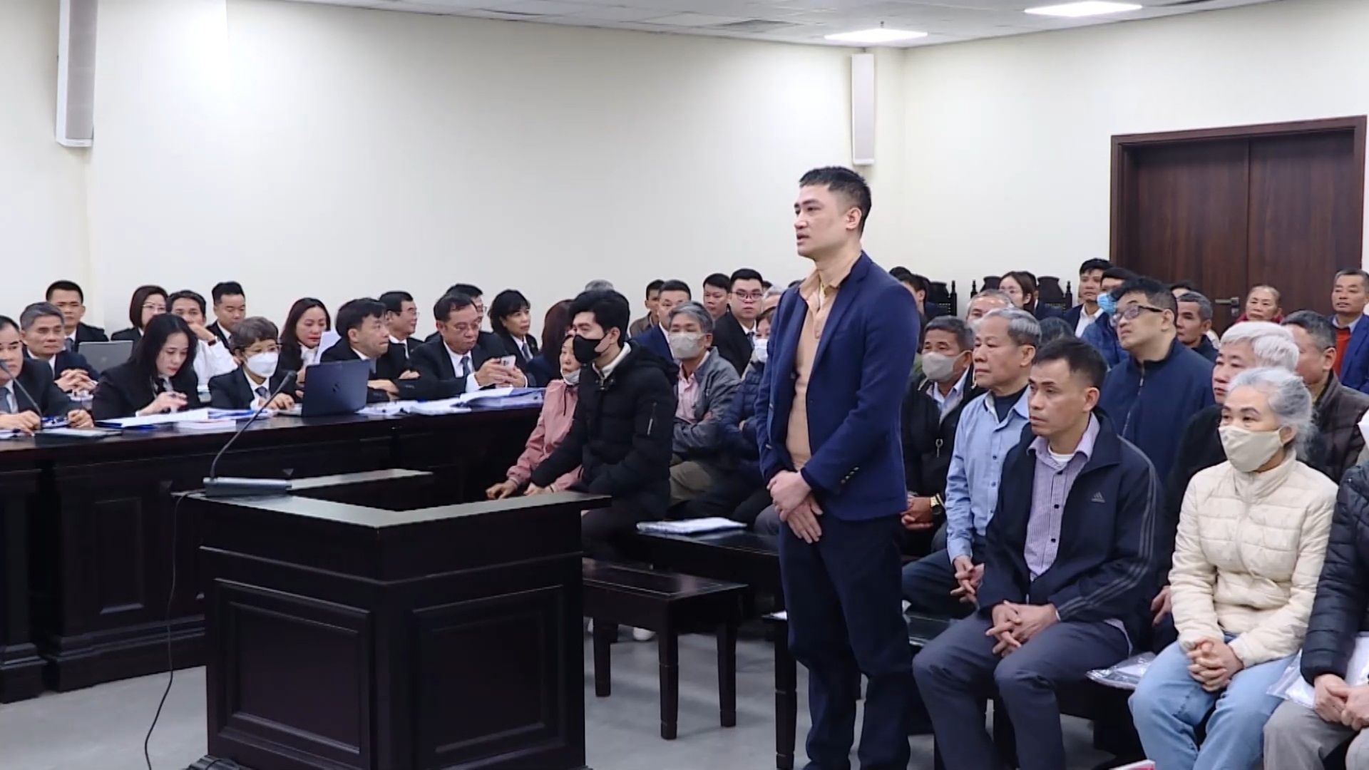 Xét xử vụ hối lộ tại công ty Y dược LanQ