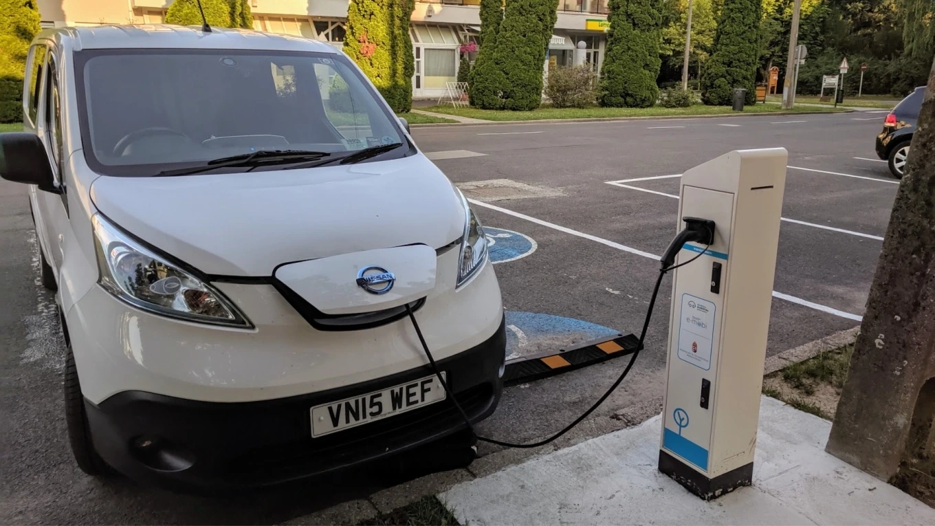 Doanh số ô tô điện tại châu Âu vượt xe xăng