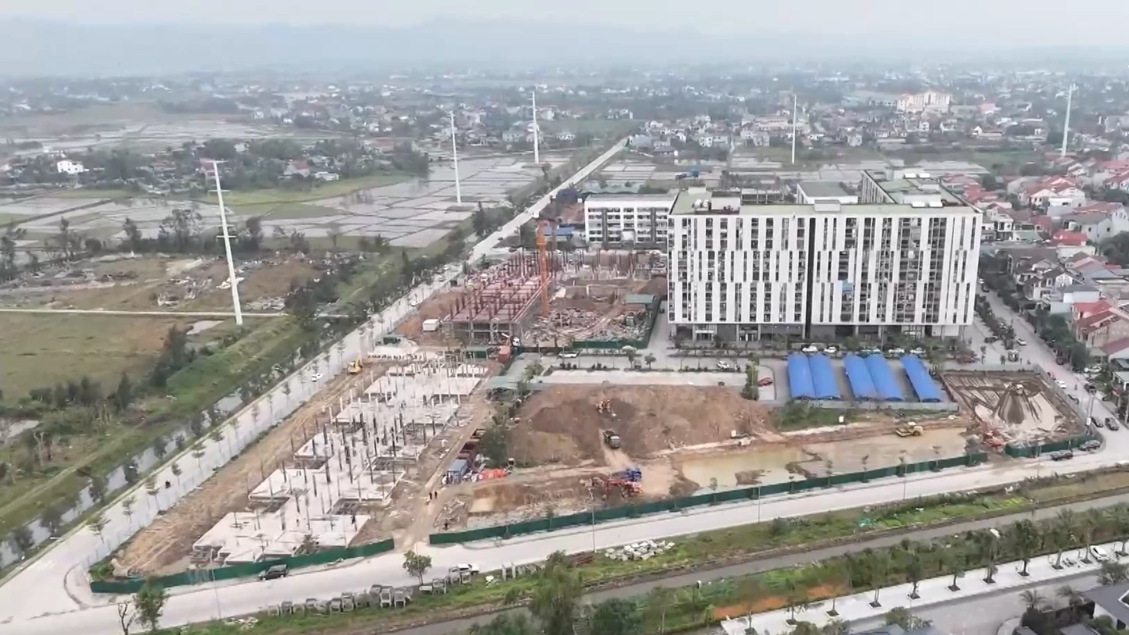 TP. Hồ Chí Minh 'siết' tiến độ NƠXH chậm triển khai