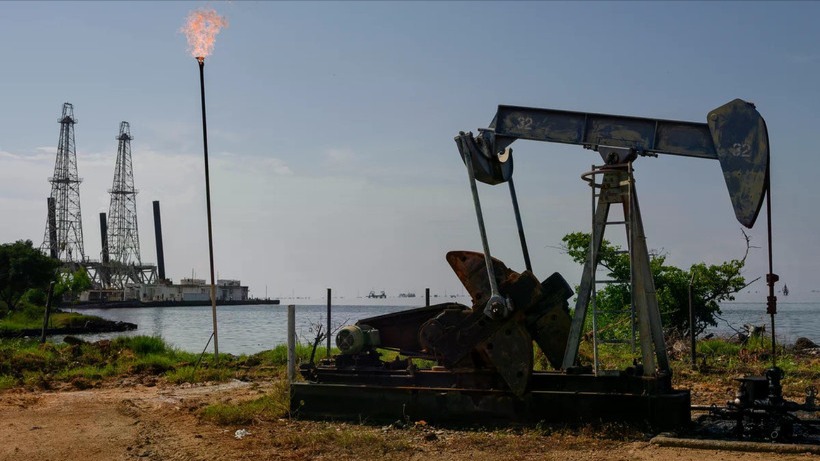 Venezuela ban hành đạo luật cải tổ ngành dầu mỏ