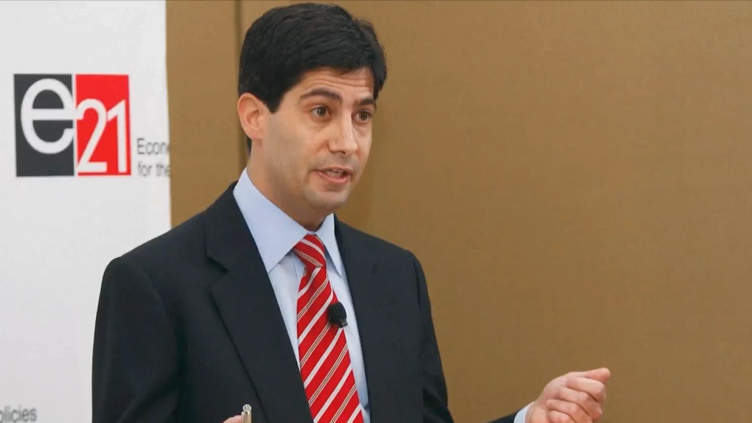 Chân dung ứng viên sáng giá cho vị trí Chủ tịch Fed