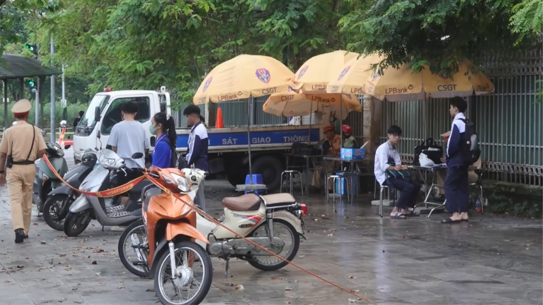 Tháng 1/2026: Xử lý gần 1.700 học sinh vi phạm giao thông