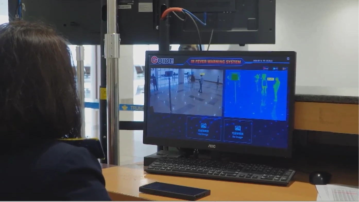 CDC Hà Nội triển khai kiểm dịch y tế tại sân bay Nội Bài