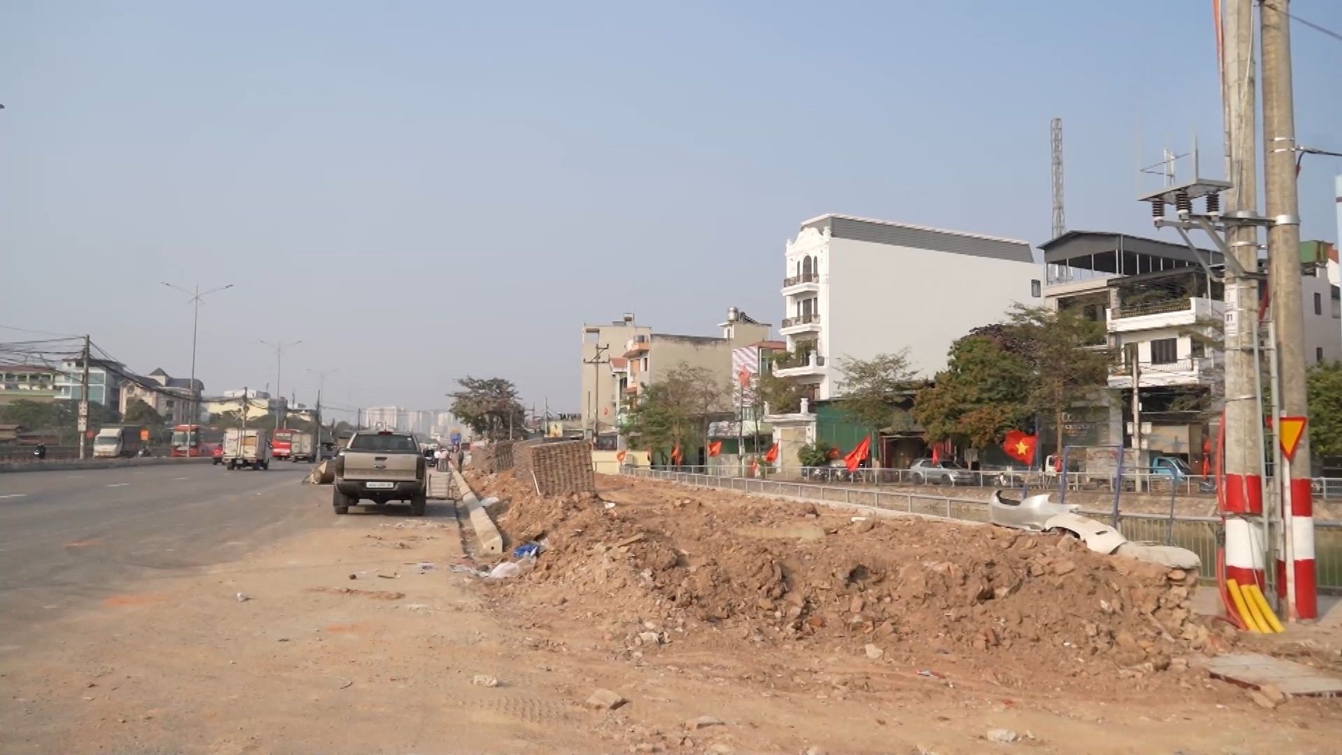 Quốc lộ 1A thông tuyến sau nhiều năm vướng mắc GPMB | Hộp thư truyền hình | 31/01/2026