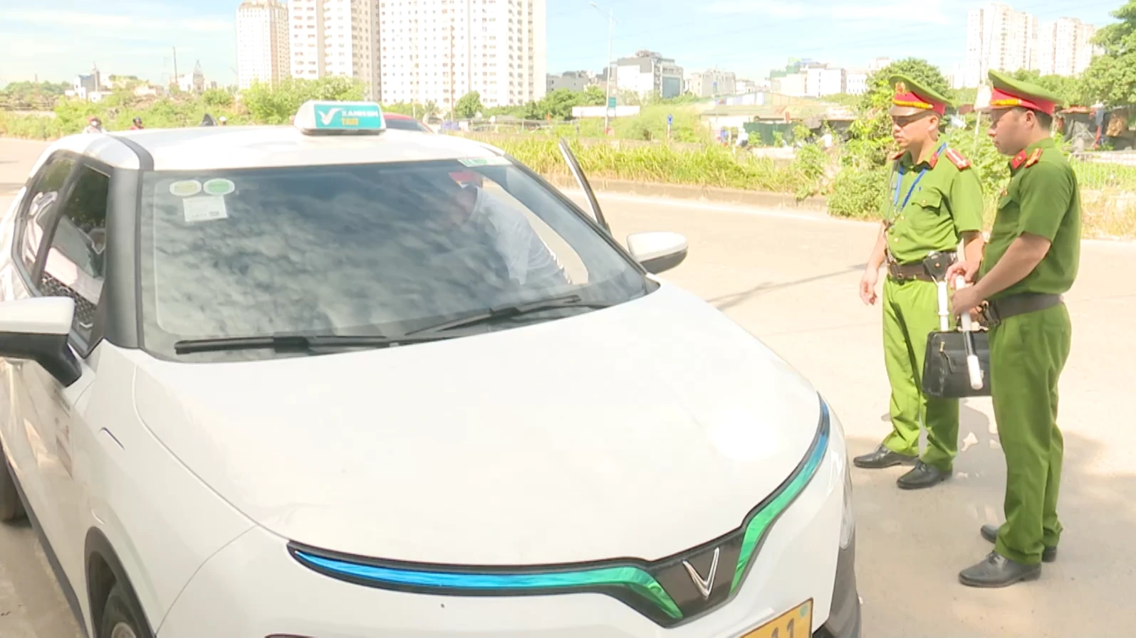 Cổng bệnh viện K thông thoáng, cần được duy trì lâu dài