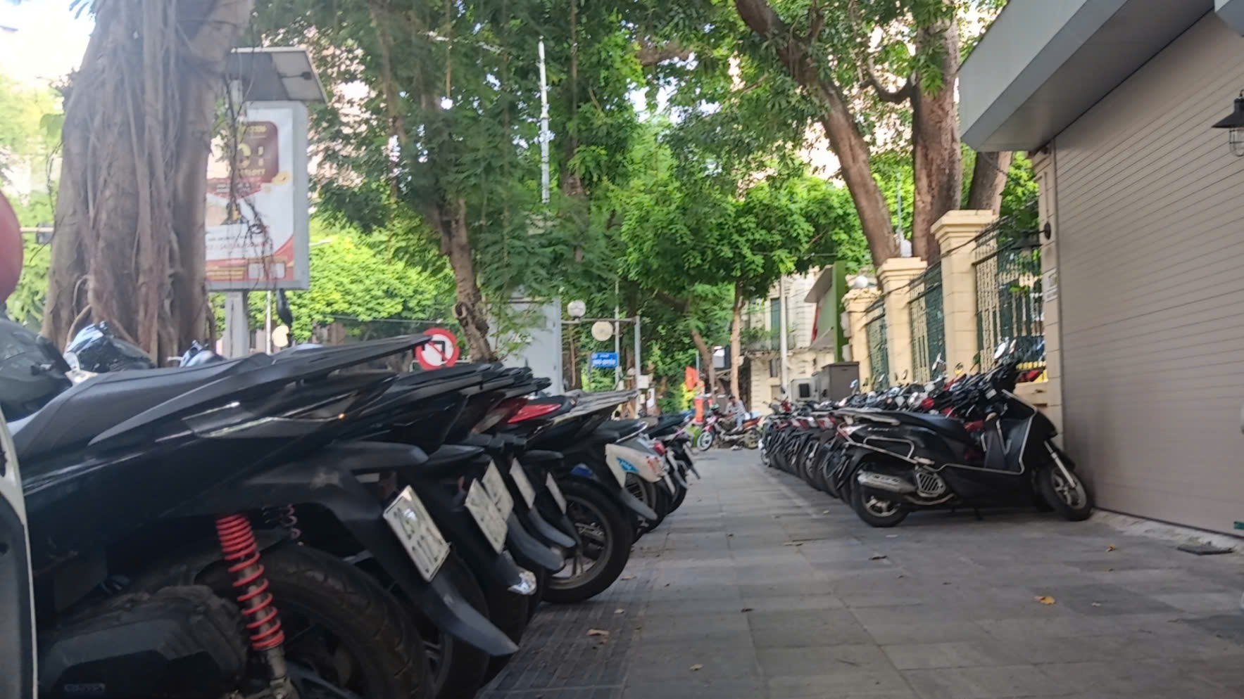 Sẵn sàng điểm gửi xe phục vụ người dân vào khu vực trung tâm