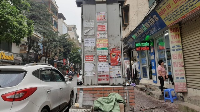 Nhếch nhác 