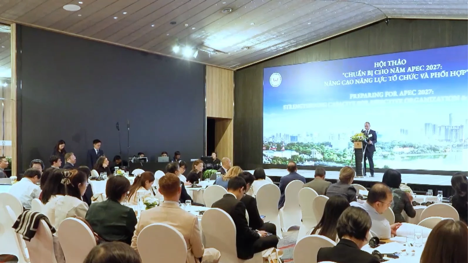 Chuẩn bị cho một năm APEC mang dấu ấn Việt Nam