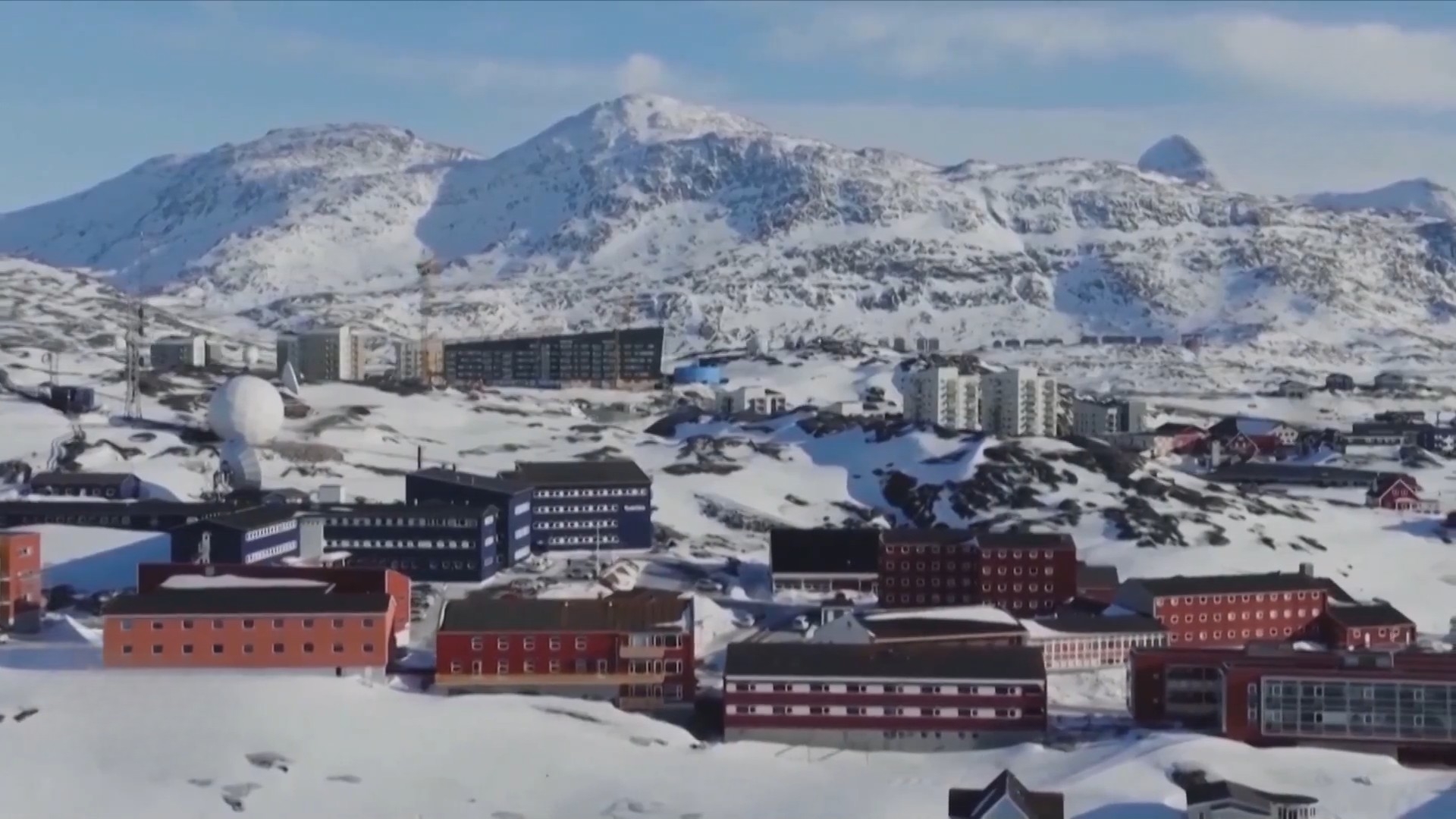 Đan Mạch siết chặt chủ quyền tại Greenland 