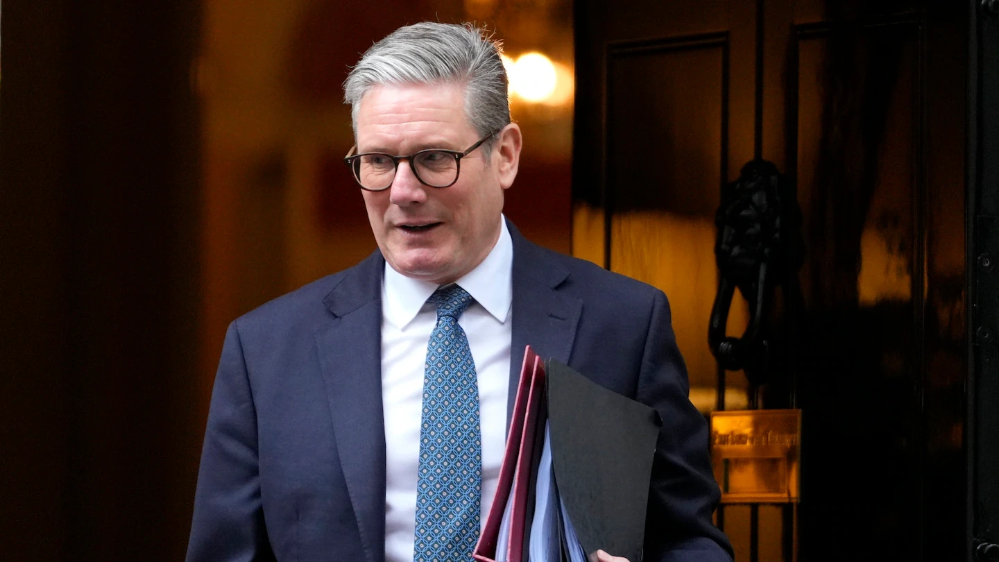 Khủng hoảng chính trị bủa vây Thủ tướng Anh Keir Starmer