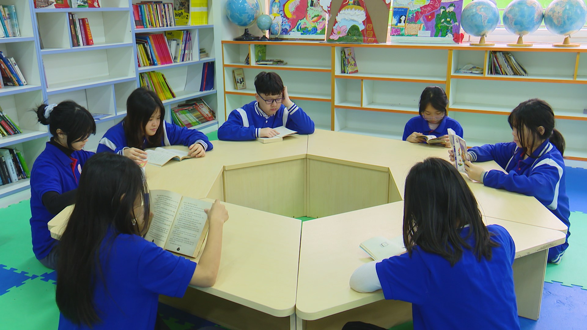 Lan toả văn hoá đọc trong nhà trường 