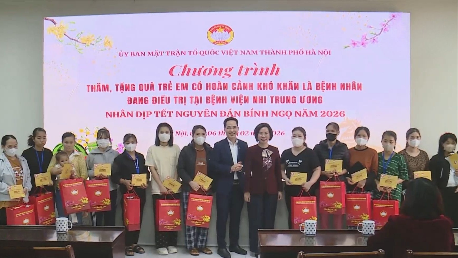 Hà Nội tặng hơn 700 nghìn suất quà dịp Tết Nguyên đán 2026