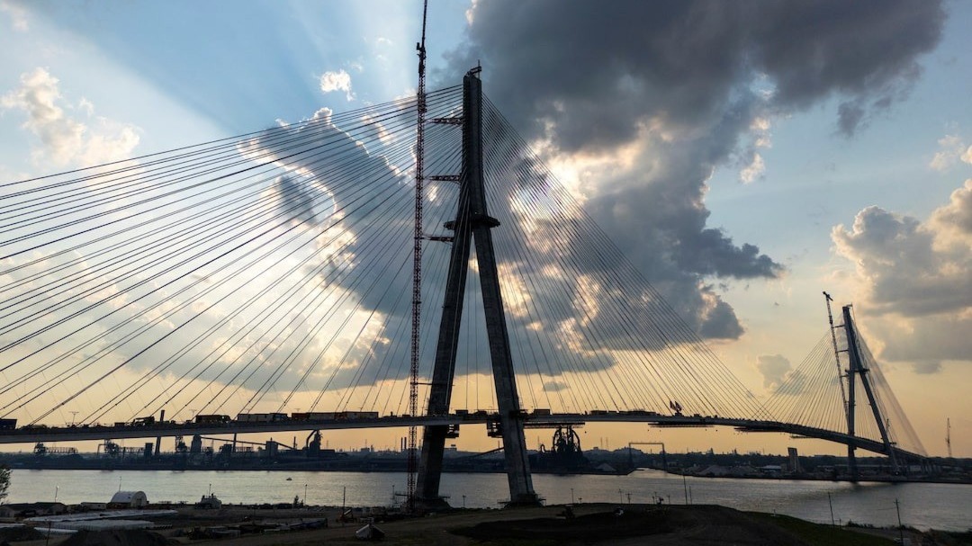 Căng thẳng Mỹ - Canada quanh cầu quốc tế Gordie Howe